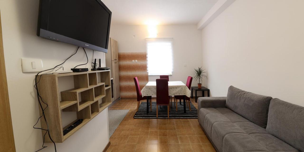 Apartment Veline