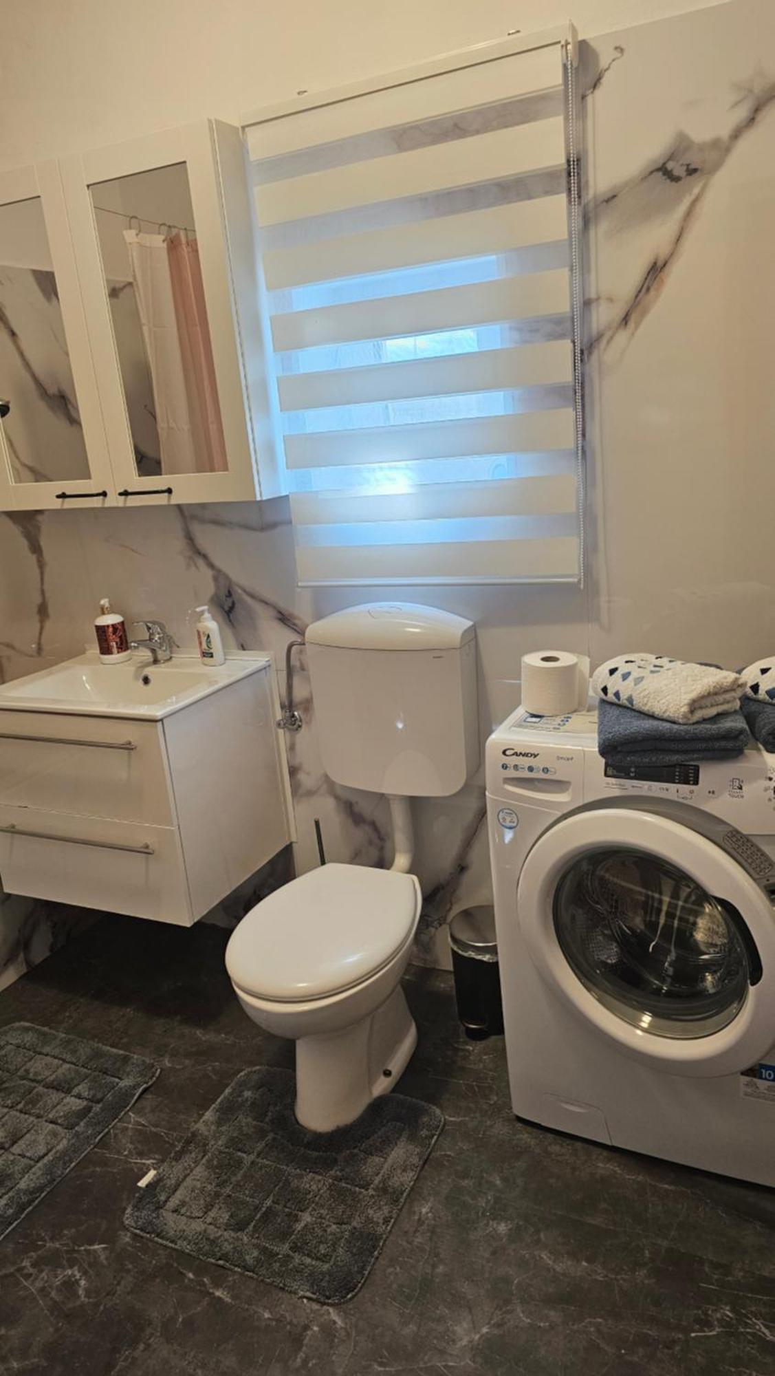 Veline Apartment